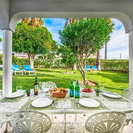 Palmira Villa